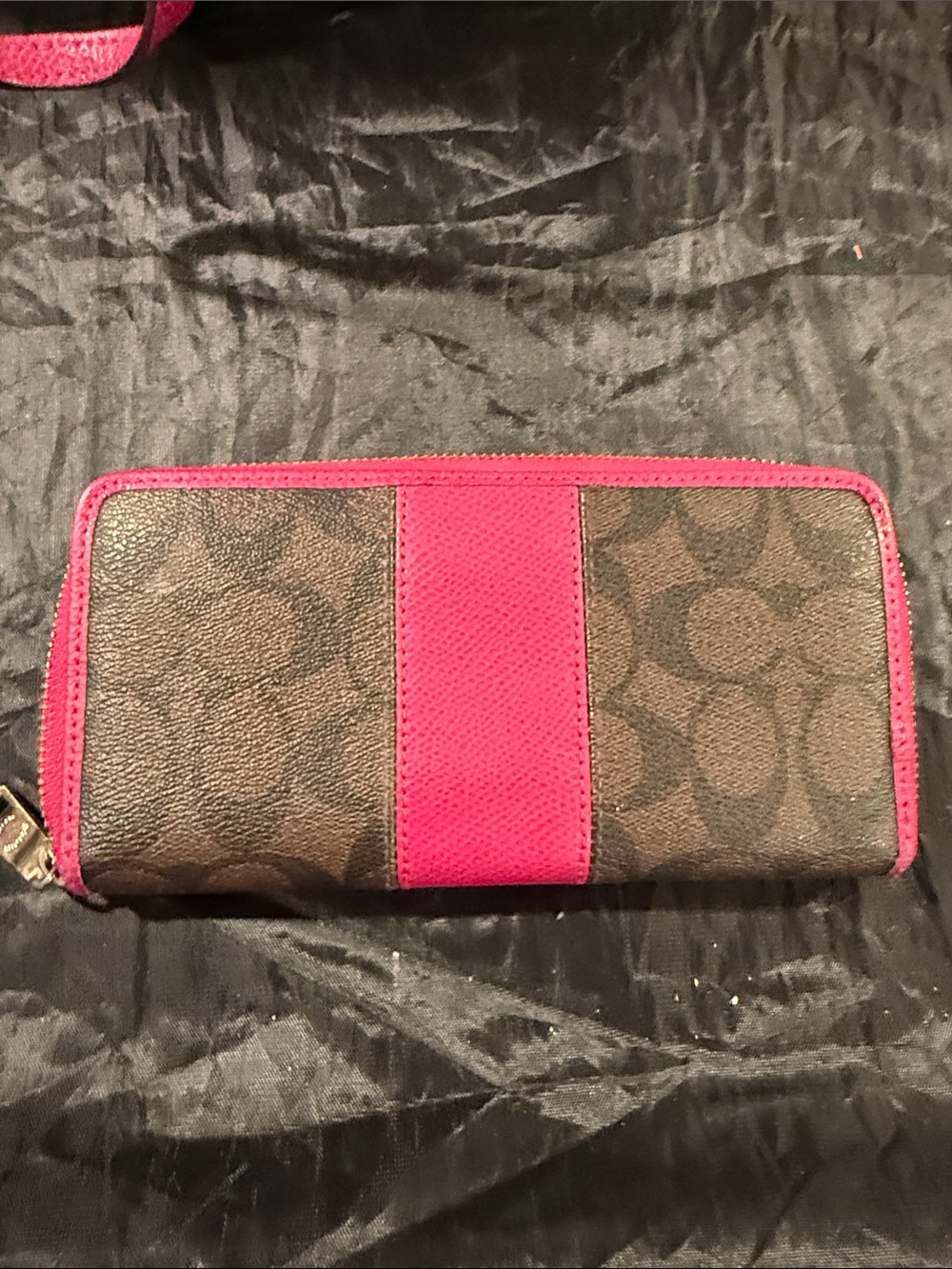 Coach Brown Signature Tote with Hot Pink Trim and Wallet - Picture 8 of 8